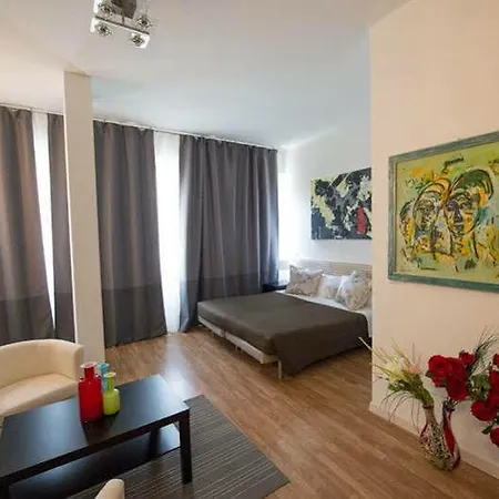 Residenza Cenisio Milánó