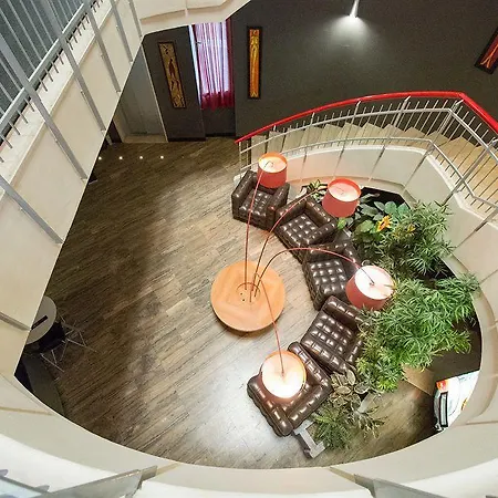 레지덴자 칼비노 3* 밀라노