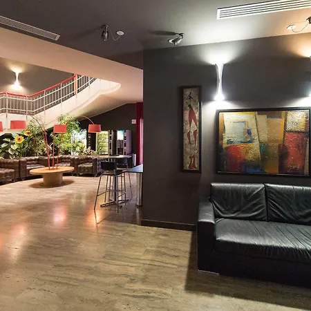 레지덴자 칼비노 3* 밀라노